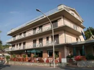 Padulella Otel 3*